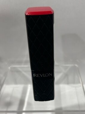 Revlon Lipstick - Cherry Ice 012 Red
